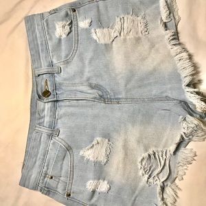 Ripped hem shorts